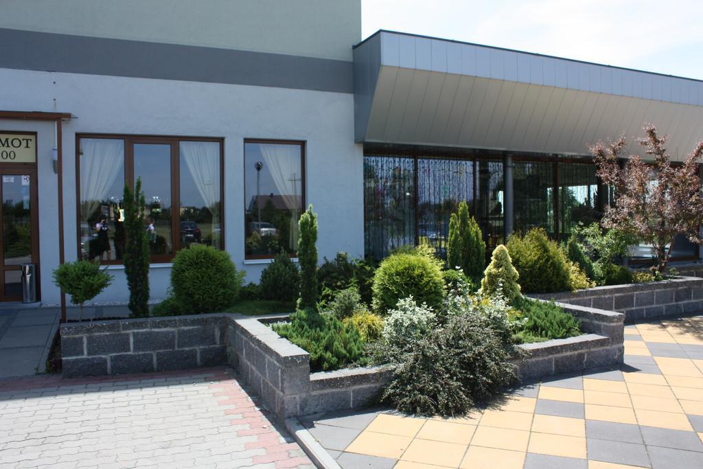 Hotel Vanillia Kluki (Lodz) Exterior foto